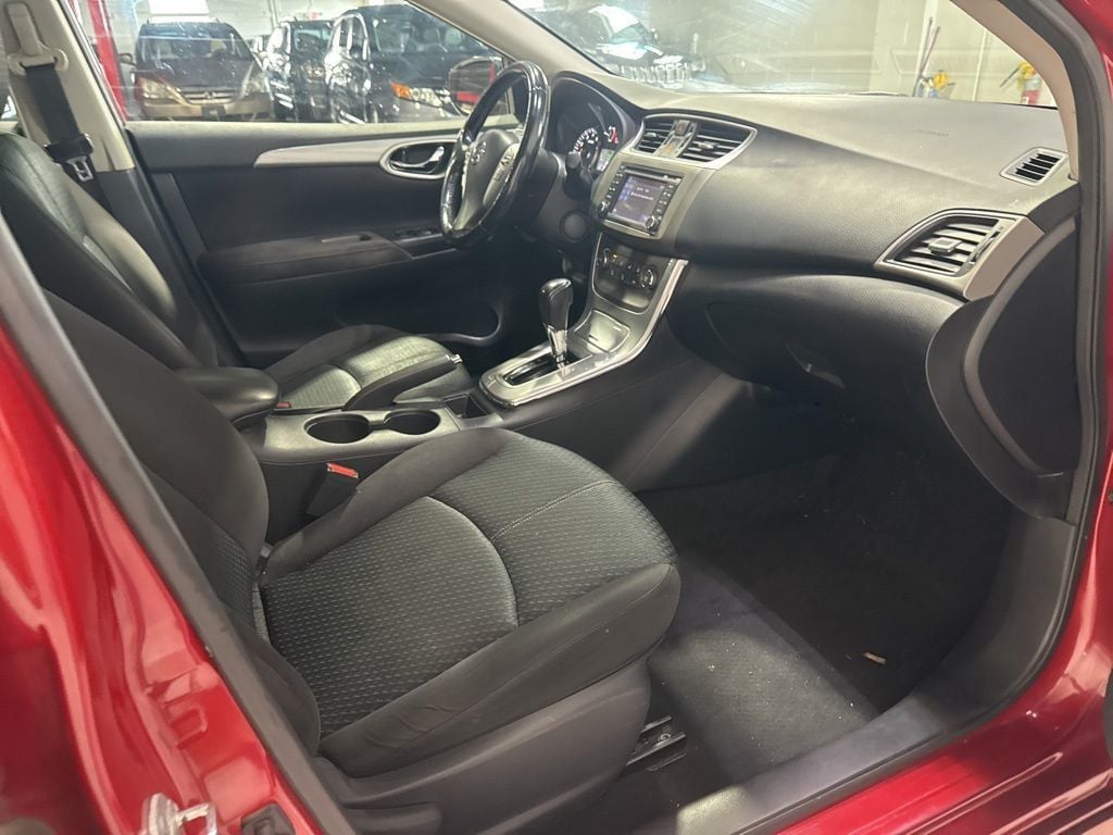 2013 Nissan Sentra 4dr Sedan I4 CVT SR - 23009335 - 33