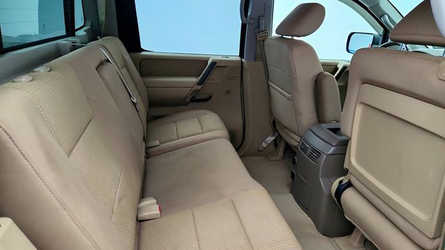 2013 Nissan Titan 4WD Crew Cab SWB SV with Value Truck Package - 22971694 - 21