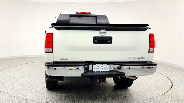 2013 Nissan Titan 4WD Crew Cab SWB SV with Value Truck Package - 22971694 - 5