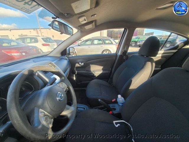 2013 Nissan Versa 4dr Sedan Automatic 1.6 S - 22995307 - 6