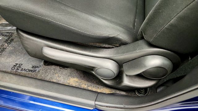 2013 Nissan Versa 4dr Sedan Manual 1.6 S - 22962920 - 10