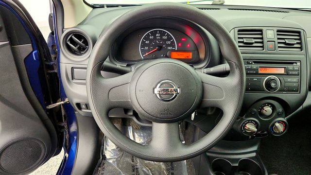 2013 Nissan Versa 4dr Sedan Manual 1.6 S - 22962920 - 12