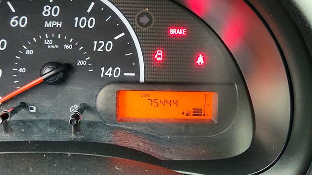 2013 Nissan Versa 4dr Sedan Manual 1.6 S - 22962920 - 14