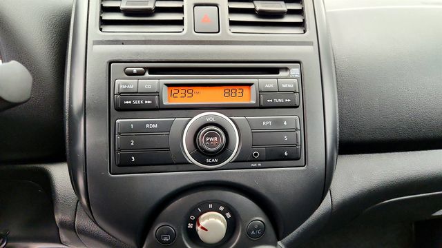 2013 Nissan Versa 4dr Sedan Manual 1.6 S - 22962920 - 17