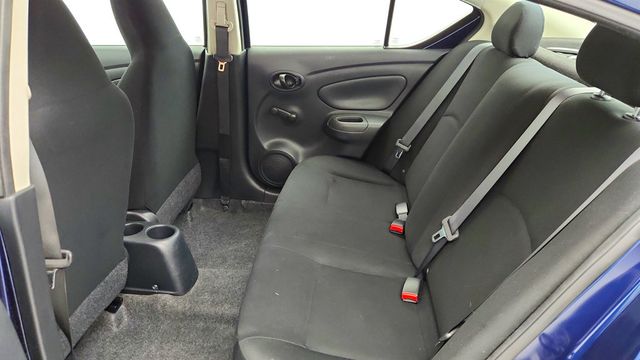 2013 Nissan Versa 4dr Sedan Manual 1.6 S - 22962920 - 19