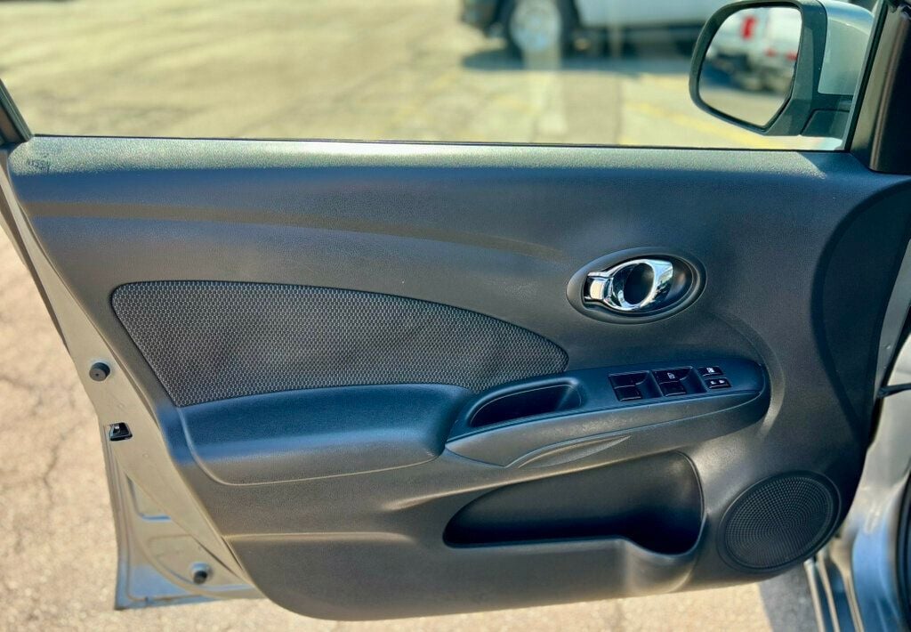 2013 Nissan Versa S - 22954880 - 11