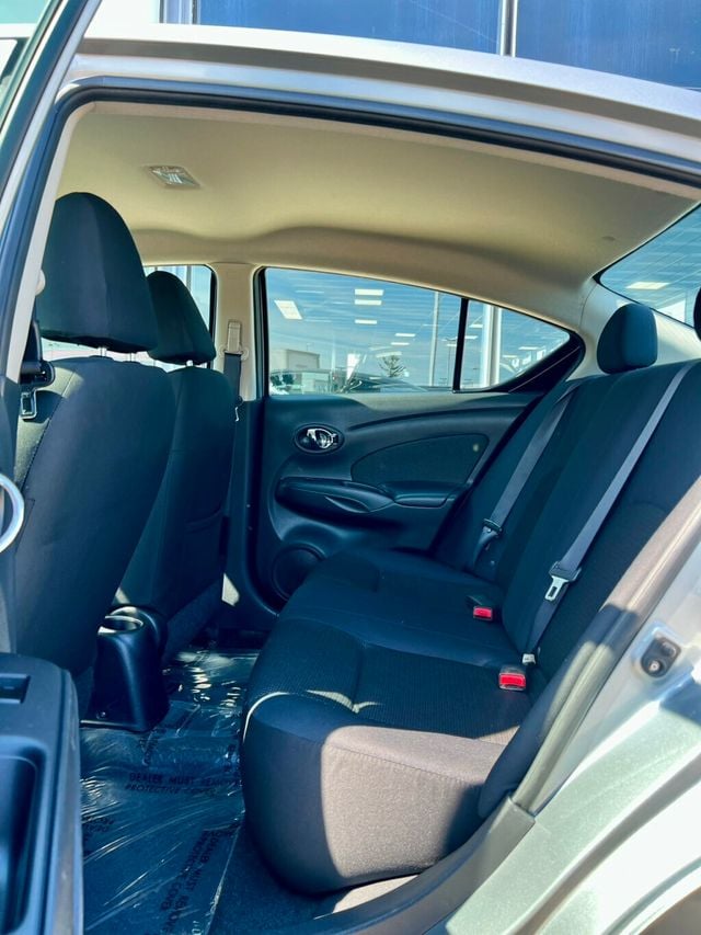 2013 Nissan Versa S - 22954880 - 15