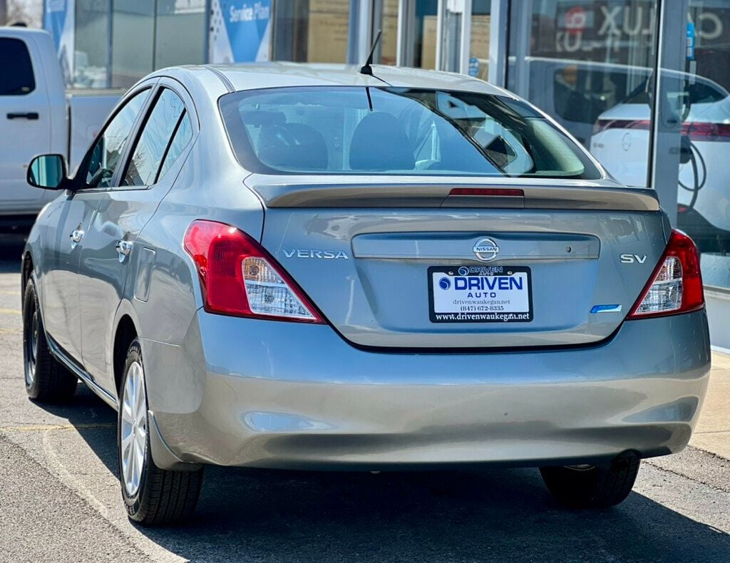 2013 Nissan Versa S - 22954880 - 2