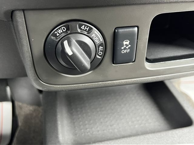 2013 Nissan Xterra 4WD 4dr Manual S - 23024102 - 23