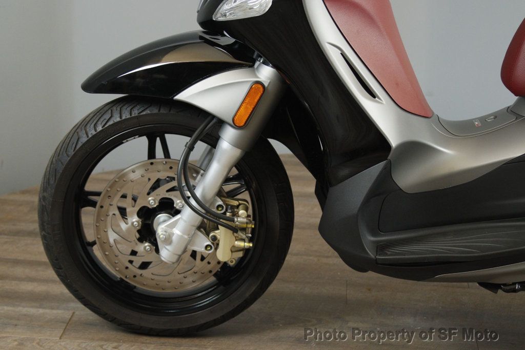 2013 Piaggio BV 350 Includes Warranty! - 22897817 - 12