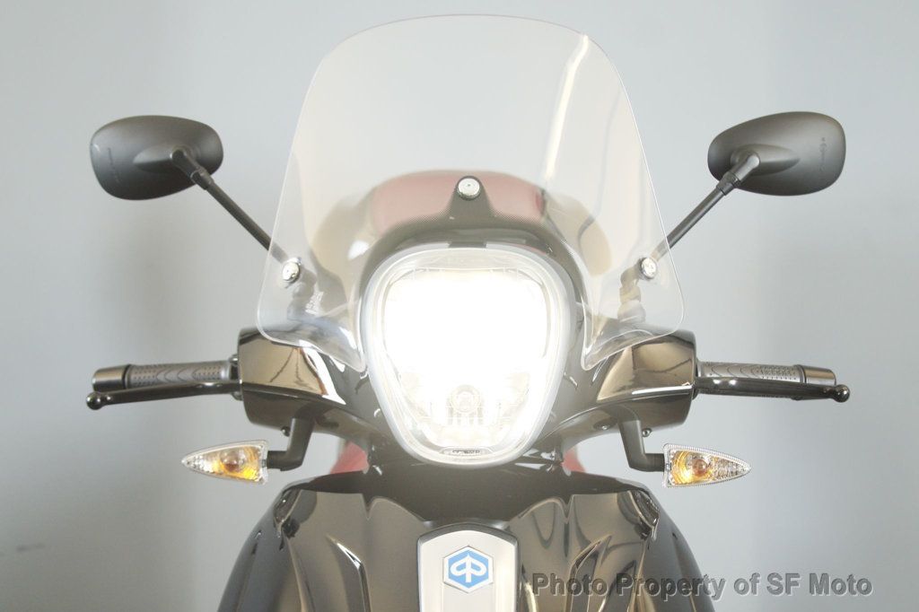 2013 Piaggio BV 350 Just 1200 TOTAL miles! - 22897817 - 25