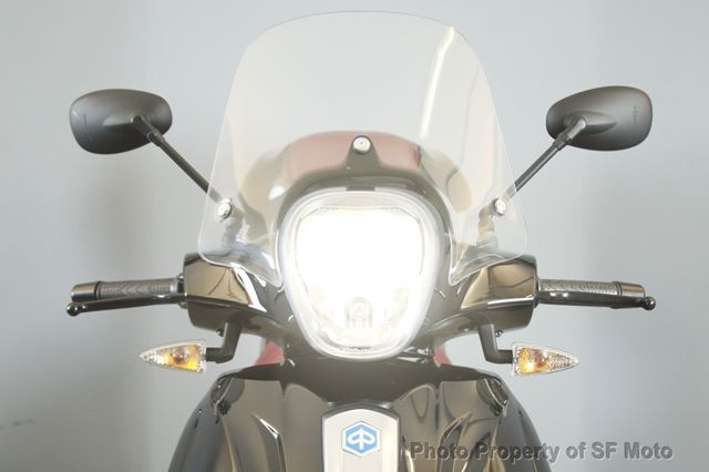 2013 Piaggio BV 350 Just 1200 TOTAL miles! - 22897817 - 25