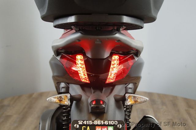 2013 Piaggio BV 350 Just 1200 TOTAL miles! - 22897817 - 27