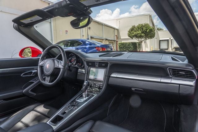 2013 Porsche 911 2dr Cabriolet Carrera - 23024180 - 22