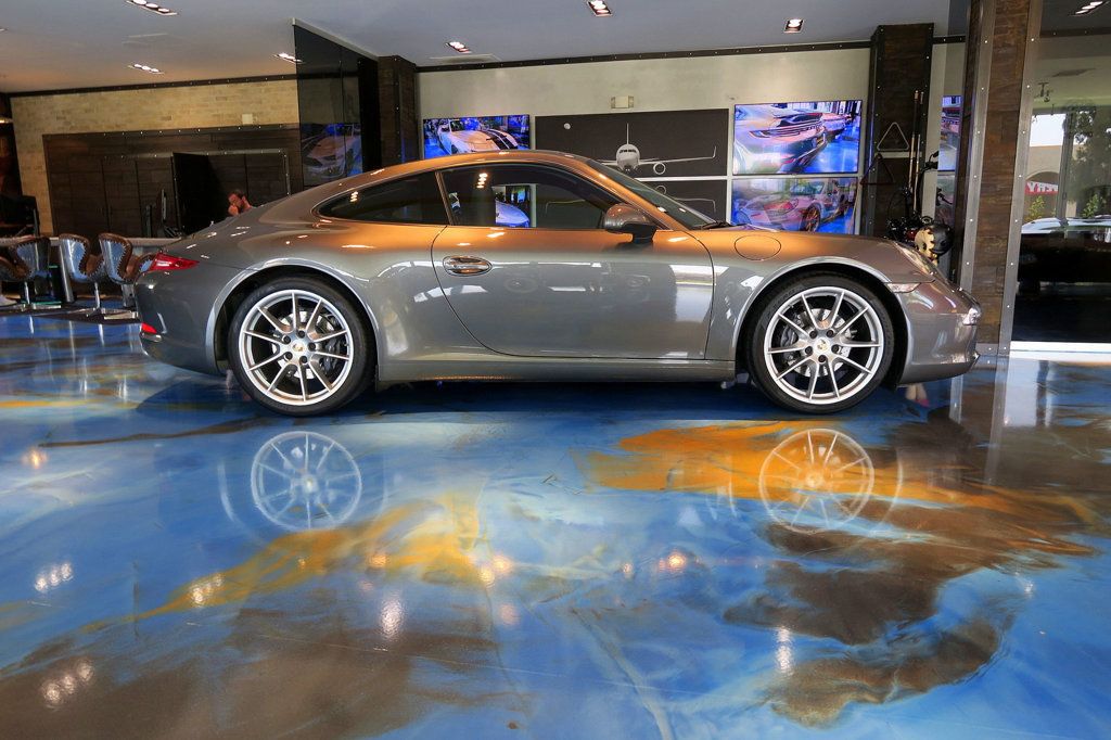 2013 Porsche 911 Coupe photo 11