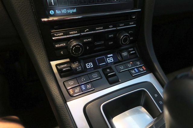 2013 Porsche 911 2dr Carrera - 22872235 - 18