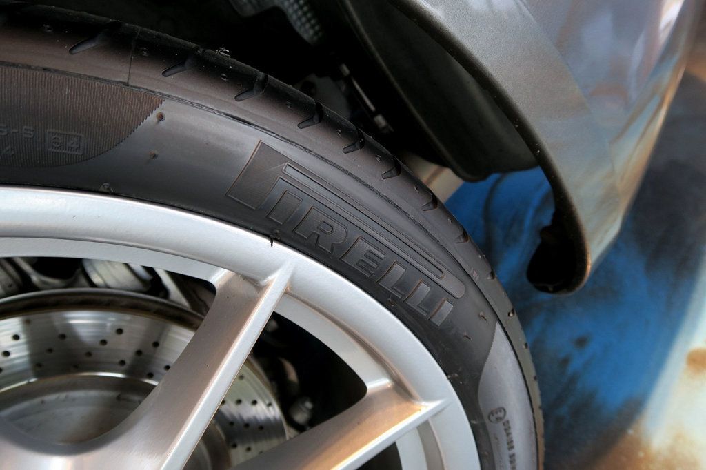 2013 Porsche 911 Coupe photo 38