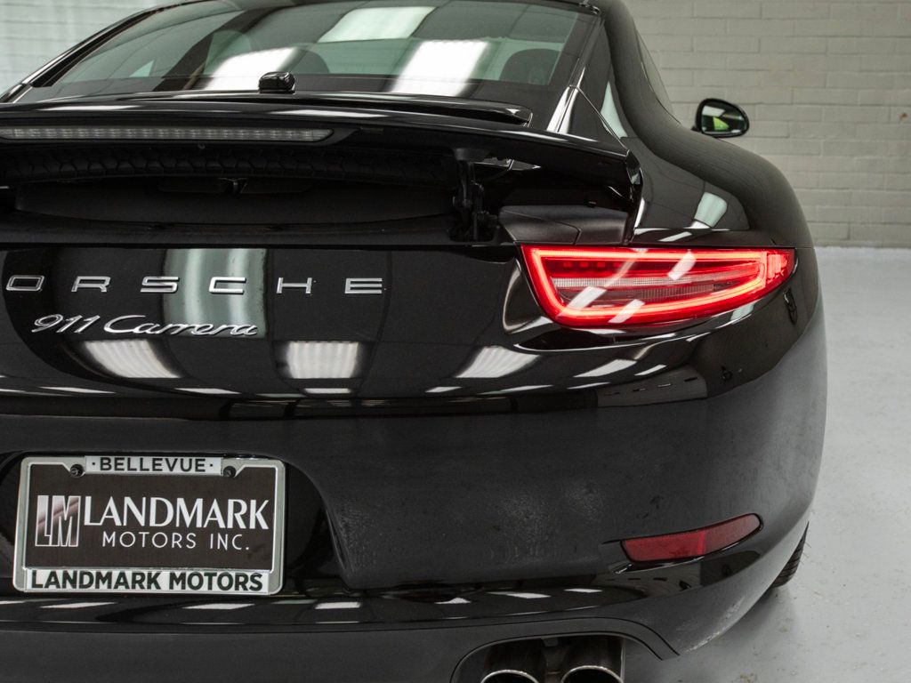 2013 Porsche 911 Coupe photo 32