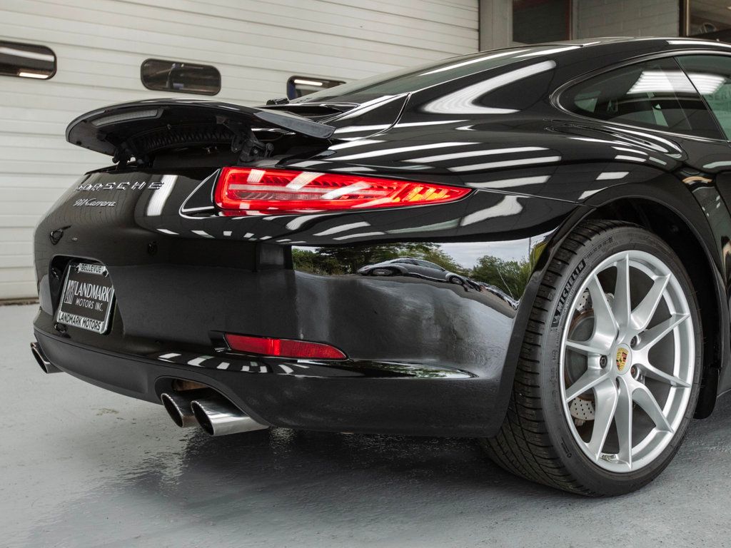 2013 Porsche 911 Coupe photo 35
