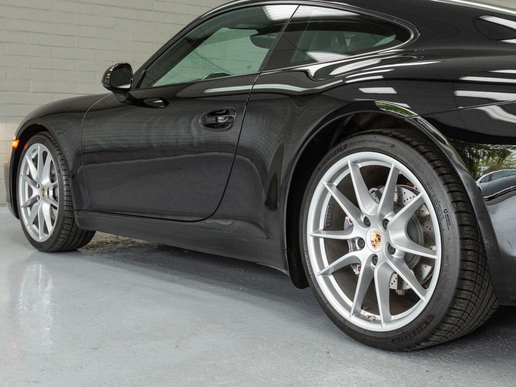 2013 Porsche 911 Coupe photo 40