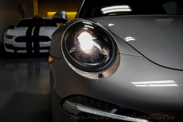 2013 Porsche 911 *7-Speed Manual* *20" Sport Techno Wheels* *Sport Tail Pipes*  - 22391297 - 65