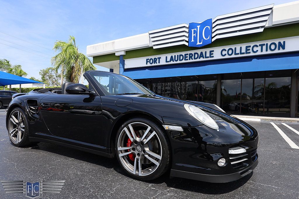 2013 Porsche 911 Turbo Cabriolet - 22909106 - 3
