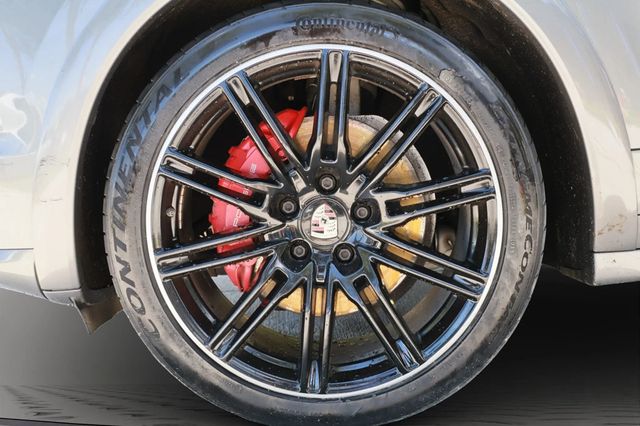 2013 Porsche Cayenne AWD 4dr GTS - 23037293 - 12