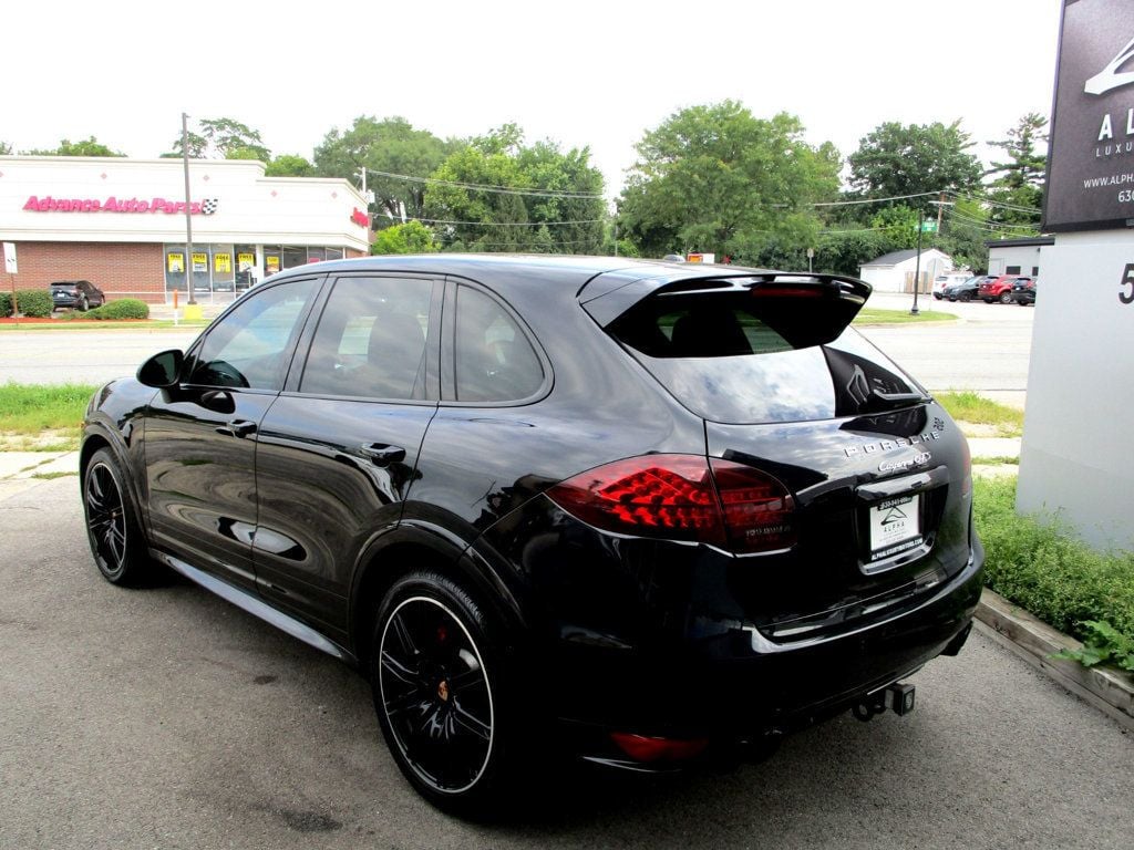 2013 Porsche Cayenne AWD 4dr GTS - 23076132 - 9