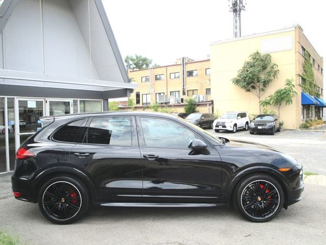 2013 Porsche Cayenne AWD 4dr GTS - 23076132 - 10
