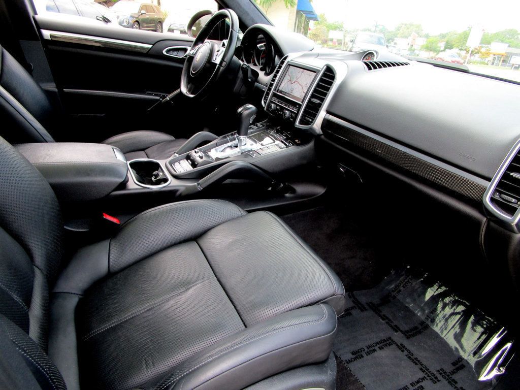 2013 Porsche Cayenne AWD 4dr GTS - 23076132 - 13