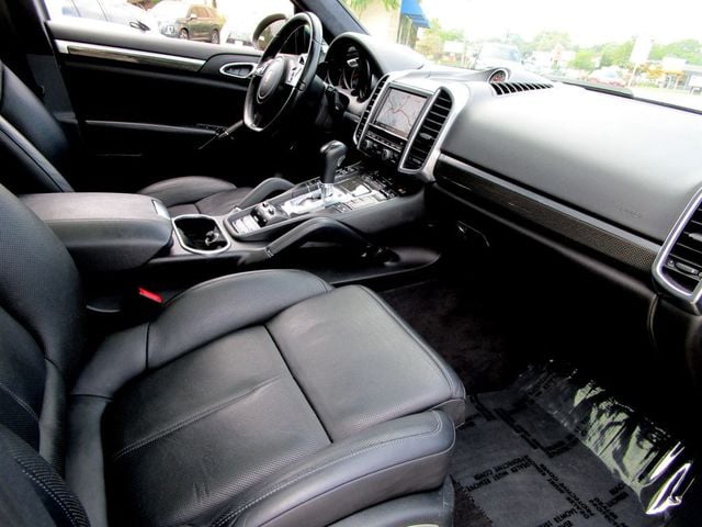 2013 Porsche Cayenne AWD 4dr GTS - 23076132 - 13