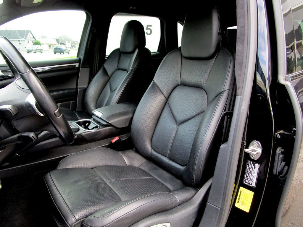 2013 Porsche Cayenne AWD 4dr GTS - 23076132 - 14