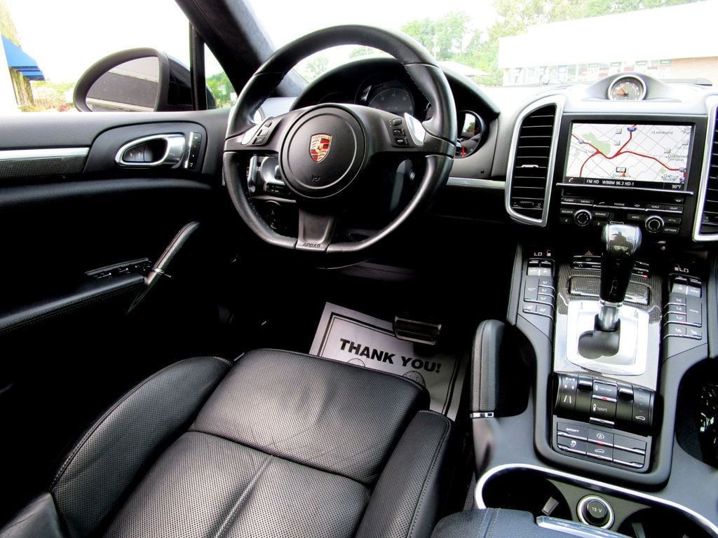 2013 Porsche Cayenne AWD 4dr GTS - 23076132 - 18