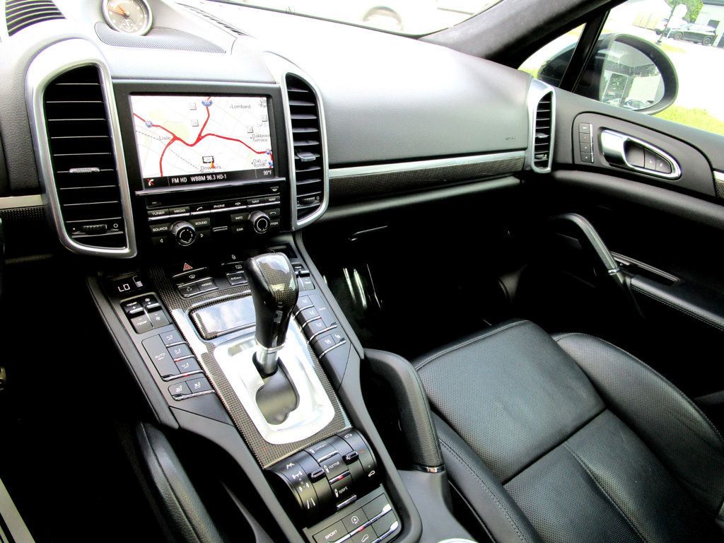 2013 Porsche Cayenne AWD 4dr GTS - 23076132 - 22