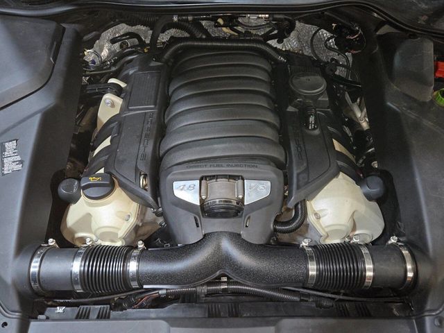 2013 Porsche Cayenne AWD 4dr GTS - 22958109 - 10