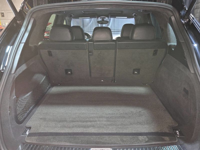 2013 Porsche Cayenne AWD 4dr GTS - 22958109 - 17