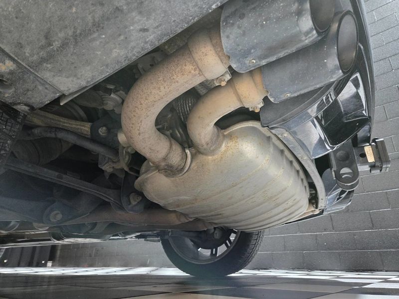 2013 Porsche Cayenne AWD 4dr GTS - 22958109 - 21