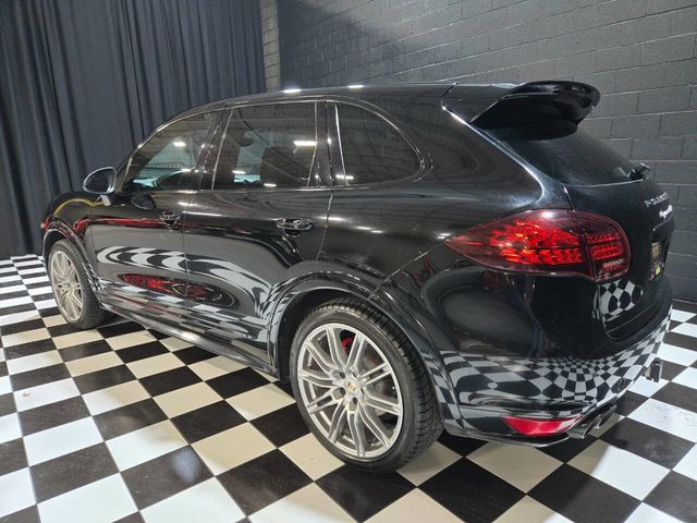 2013 Porsche Cayenne AWD 4dr GTS - 22958109 - 25