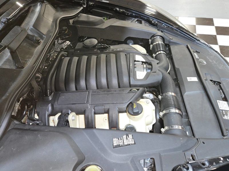 2013 Porsche Cayenne AWD 4dr GTS - 22958109 - 39