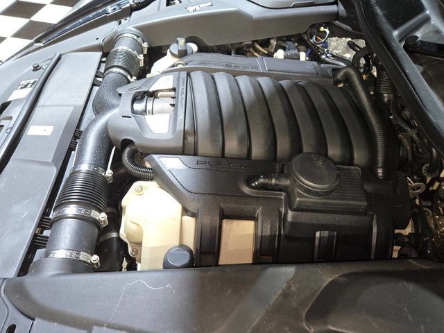 2013 Porsche Cayenne AWD 4dr GTS - 22958109 - 40