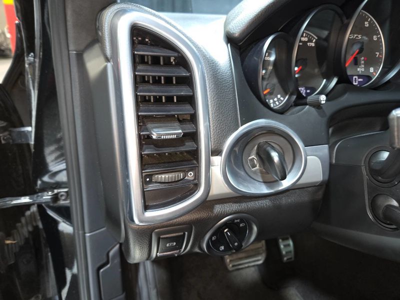 2013 Porsche Cayenne AWD 4dr GTS - 22958109 - 73