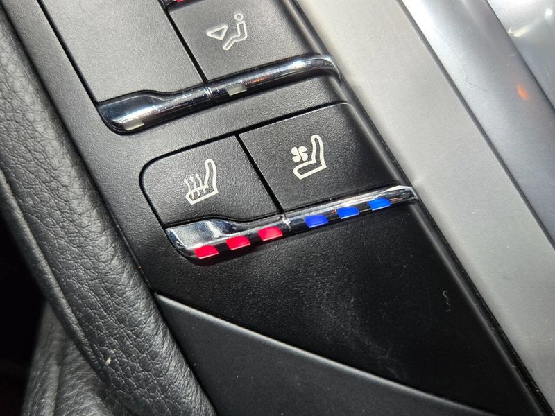 2013 Porsche Cayenne AWD 4dr GTS - 22958109 - 90