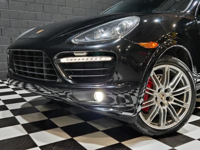 2013 Porsche Cayenne AWD 4dr GTS - 22958109 - 97