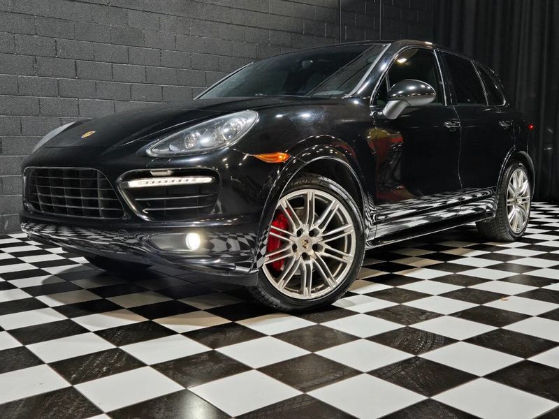 2013 Porsche Cayenne AWD 4dr GTS - 22958109 - 98