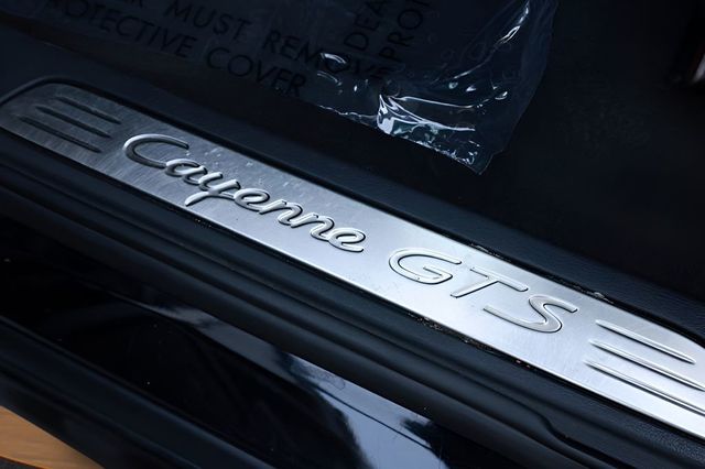 2013 Porsche Cayenne AWD 4dr GTS - 23028587 - 39
