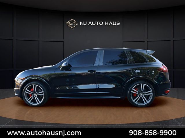 2013 Porsche Cayenne GTS's photo