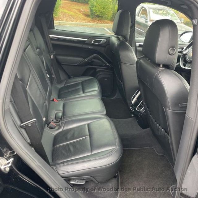 2013 Porsche Cayenne AWD 4dr S - 22955598 - 19