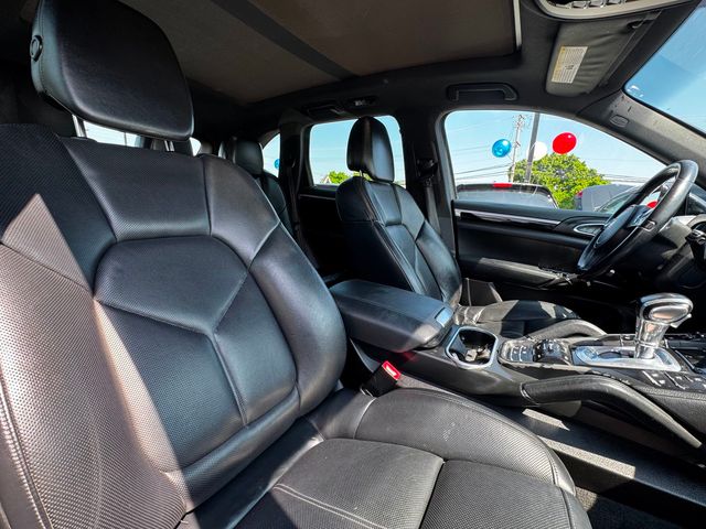 2013 Porsche Cayenne AWD 4dr S - 23034467 - 17