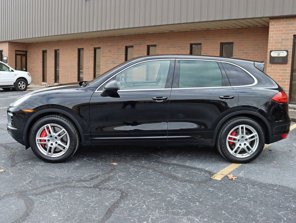 2013 Porsche Cayenne AWD 4dr Turbo - 22710574 - 6