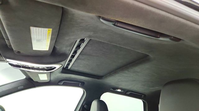 2013 Porsche Cayenne AWD 4dr Turbo - 23089768 - 9